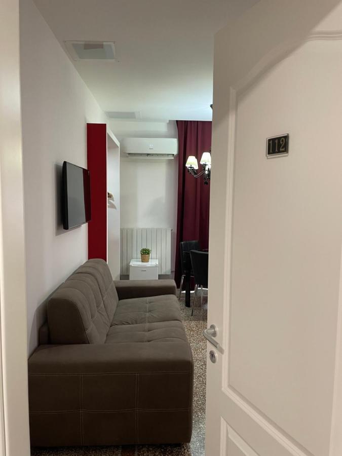 Napoli Central City Екстер'єр фото