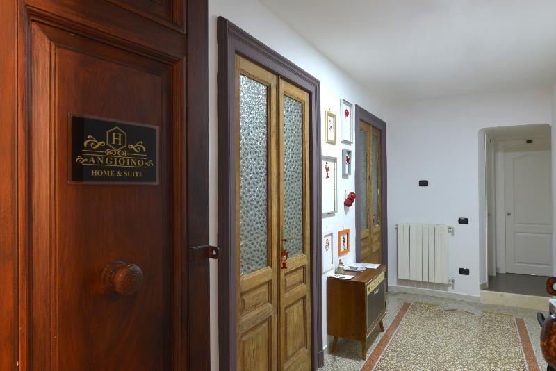 Napoli Central City Екстер'єр фото