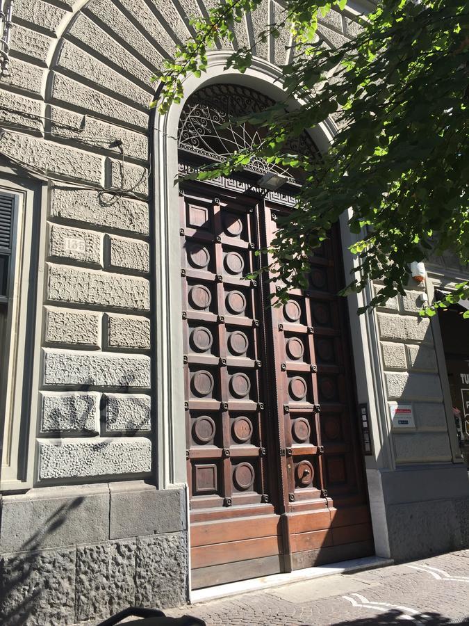 Napoli Central City Екстер'єр фото